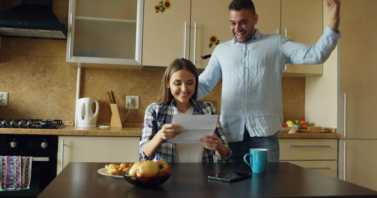 What Happens After You Accept an Offer on Your House in Illinois?