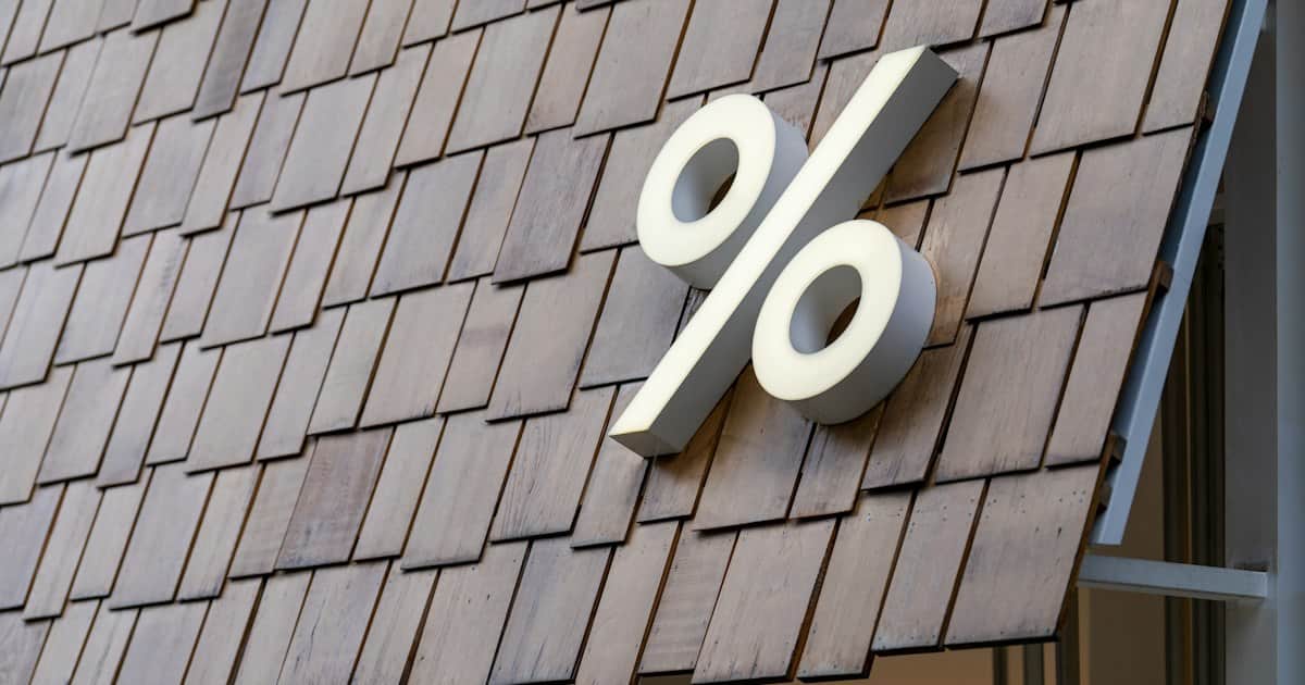 Adjustable-Rate vs. Fixed-Rate Mortgages: Which Fits Tampa Bay Buyers?