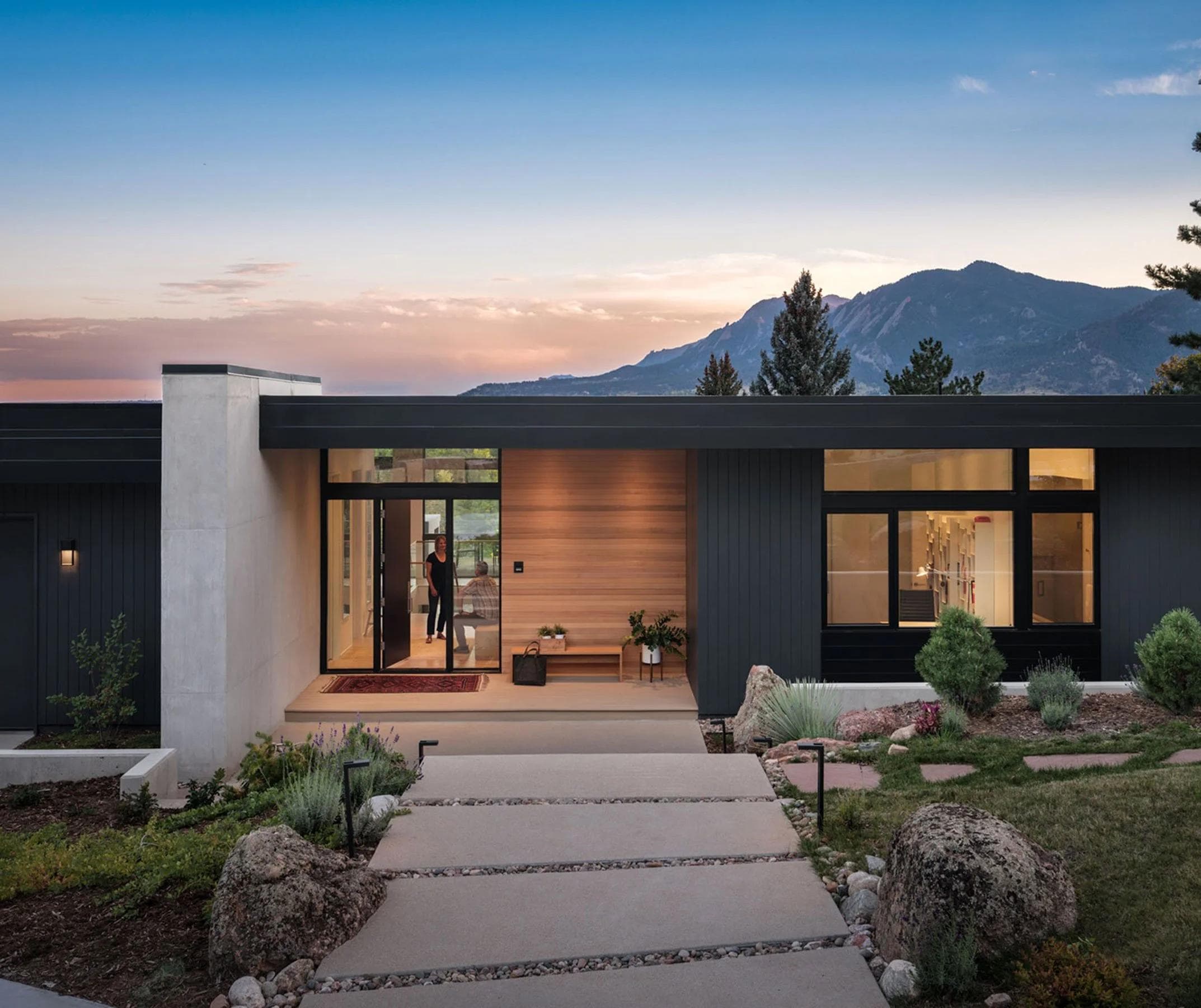 That Denver House Is Listed at $700K. But What Should You Actually Offer?
