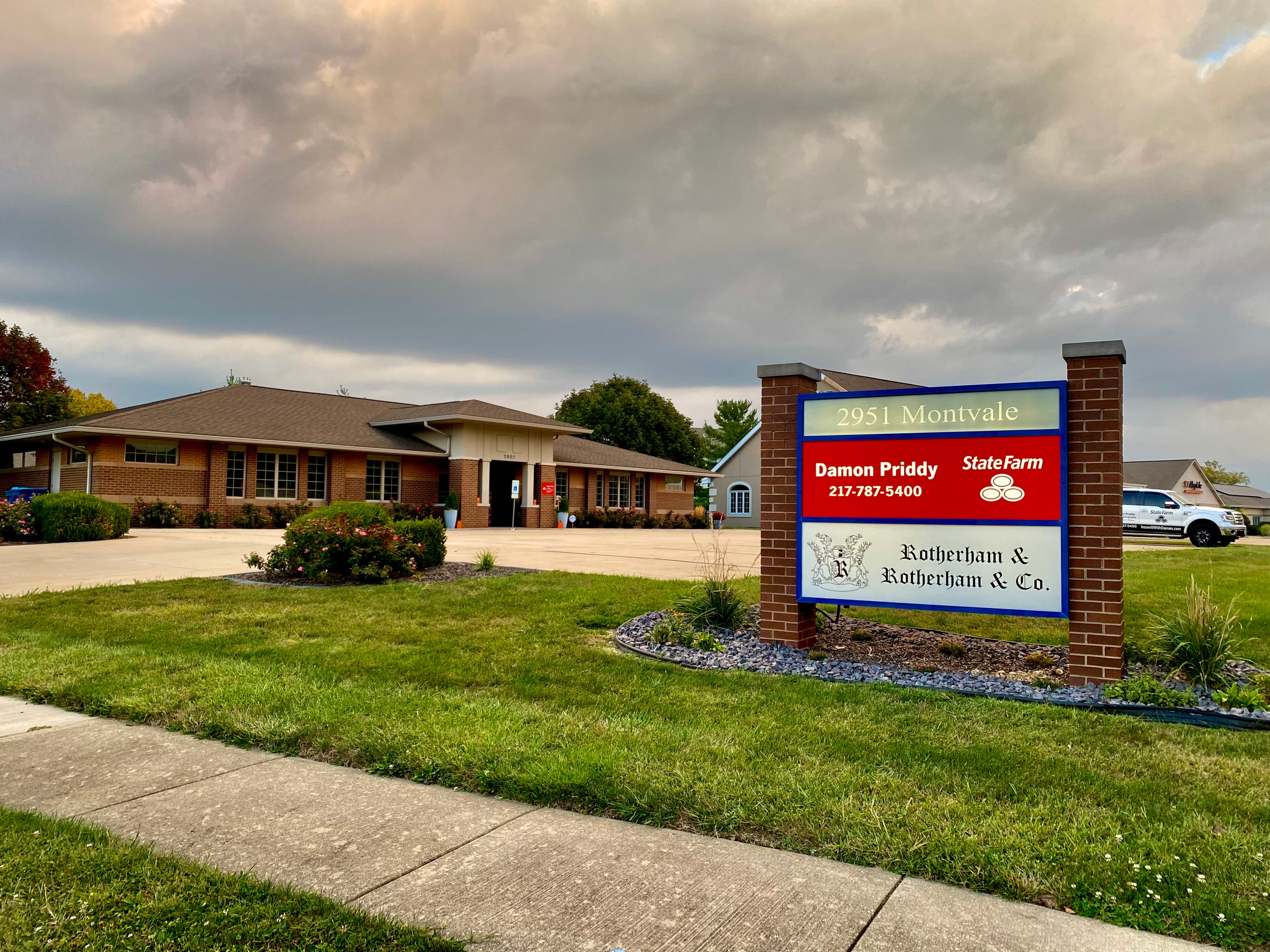 Why Choose Damon Priddy State Farm? A Local Team That Takes Your Protection Personally